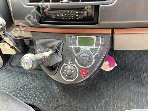 Used Climate control Climate control 37634136 37634136