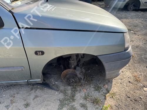 Used Right front fenders Right front fenders 37634015 37634015