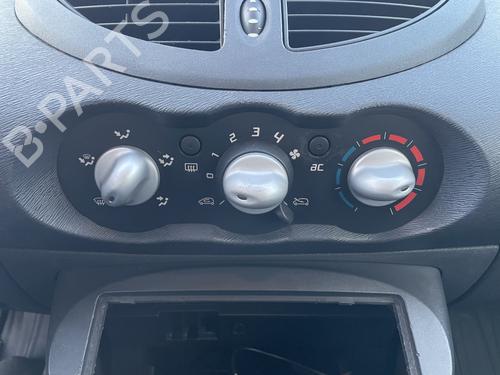 Used Climate control RENAULT TWINGO II (CN0_) 1.2 16V (CN04, CN0B) (75 hp) 30615030