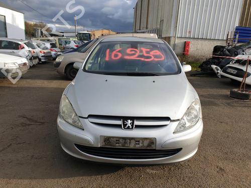 Fuse box PEUGEOT 307 (3A/C) 2.0 16V | BP26421878E1 