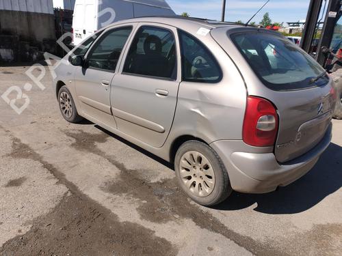 Right headlight CITROËN XSARA PICASSO (N68) 1.8 16V | BP26421877C29 