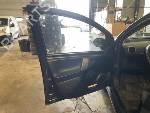 Left front window switch TOYOTA AYGO (_B1_) 1.0 (KGB10_, KGB10R) | BP31624532I27 - Image 3