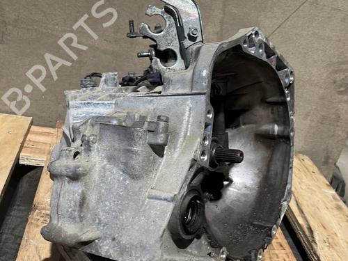 Gearbox TOYOTA YARIS (_P9_) 1.3 VVT-i (SCP90_, SCP90R) | BP30181180M3 