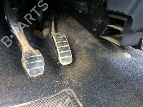 Pedal Pedal RENAULT SUPER 5 (B/C40_) 1.4 Cat (B/C/407) (58 hp) 27820912 27820912