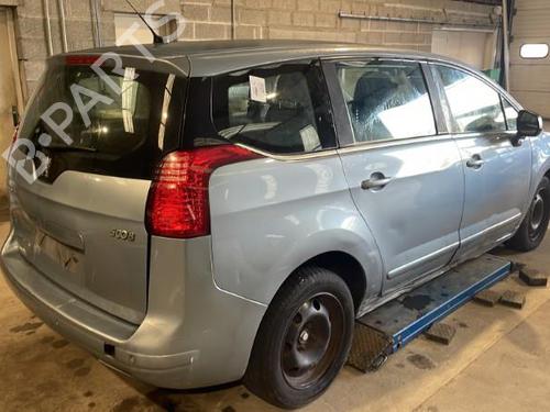 Front right window mechanism PEUGEOT 5008 (0U_, 0E_) 1.6 HDi | BP26422014C23 