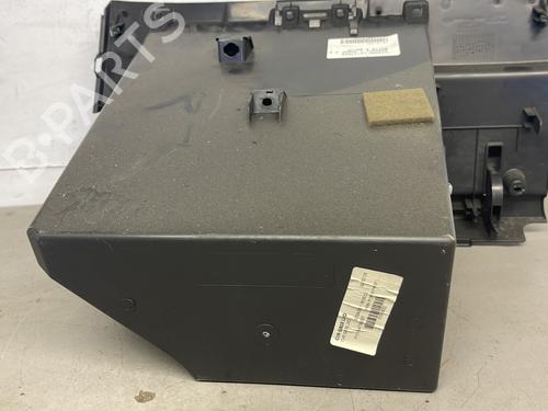 Glove box NISSAN QASHQAI / QASHQAI +2 I (J10, NJ10, JJ10E) 2.0 dCi | BP26415108C95 