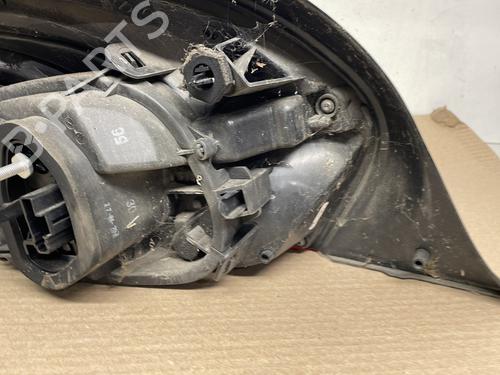 Right taillight PEUGEOT 208 I (CA_, CC_) 1.6 HDi / BlueHDi 75 | BP30872199C35 