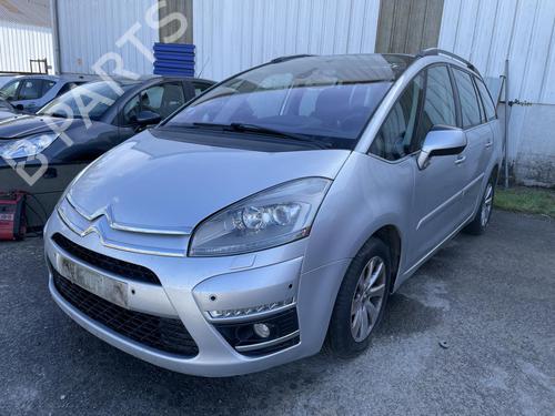 Used Left front steering knuckle CITROËN C4 Grand Picasso I (UA_) 1.6 16V (150 hp) 28952599