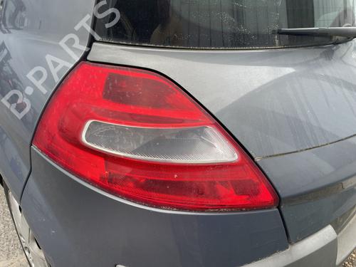 Venstre baglygte RENAULT MEGANE II (BM0/1_, CM0/1_) 1.5 dCi (BM1E, CM1E) (106 hp) 29175331