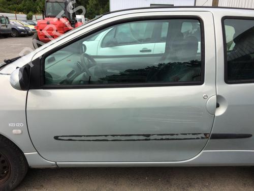Used Left front window switch RENAULT TWINGO I (C06_) 1.2 (C066, C068) (58 hp) 27596935