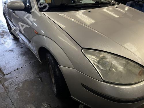 Aleta delantera derecha FORD FOCUS I (DAW, DBW) 1.6 16V | BP30819608C42