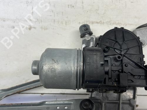 Used Front wiper motor Front wiper motor RENAULT ZOE (BFM_) ZOE (88 hp) 26418552 26418552