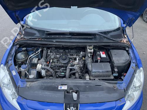 Used Cylinder head PEUGEOT 307 (3A/C) 2.0 HDi 110 (107 hp) 31653944