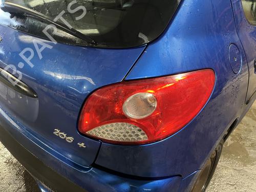 Højre baglygte PEUGEOT 206+ (2L_, 2M_) 1.4 HDi eco 70 (68 hp) 31357216