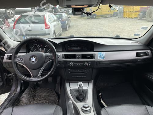 Used Fuse box Fuse box BMW 3 (E90) 318 d (143 hp) 40017059 40017059