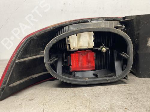 right-taillight-renault-laguna-ii-bg01_-2001-2002-2003-2004-2005-2006-2007-31993326 main image