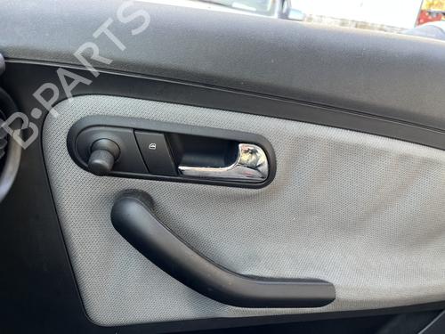 Used Right front window switch Right front window switch SEAT IBIZA III (6L1) 1.4 TDI (75 hp) 33474755 33474755