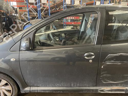 Used Left front door TOYOTA AYGO (_B1_) 1.0 (KGB10_, KGB10R) (68 hp) 31613213