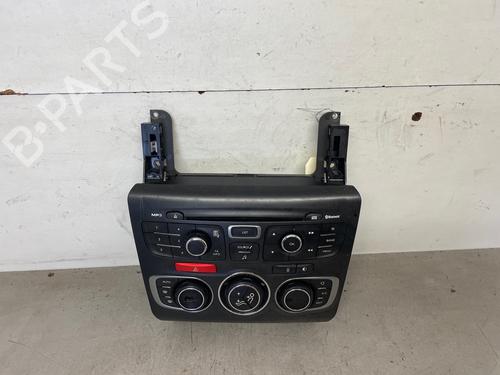 climate-control-citroen-ds4-nx_-2011-2012-2013-2014-2015-37866698 main image