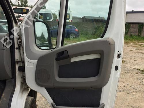 Front right lock CITROËN JUMPER II Van 2.2 HDi 130 | BP28143604C97 