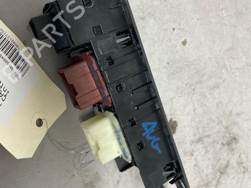 Used Left front window switch Left front window switch RENAULT CAPTUR I (J5_, H5_) 1.2 TCe 120 (118 hp) 39396637 39396637