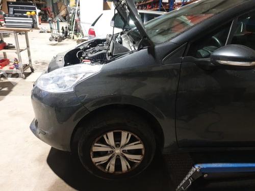 Front left lock PEUGEOT 208 I (CA_, CC_) 1.2 VTI 82 | BP26427560C98