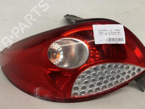 Used Right taillight PEUGEOT 206+ (2L_, 2M_) 1.4 i (73 hp) 30882894