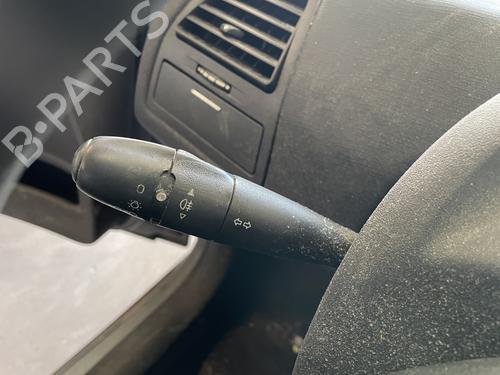 Used Steering column stalk CITROËN C4 I (LC_) 1.6 16V (109 hp) 30815404