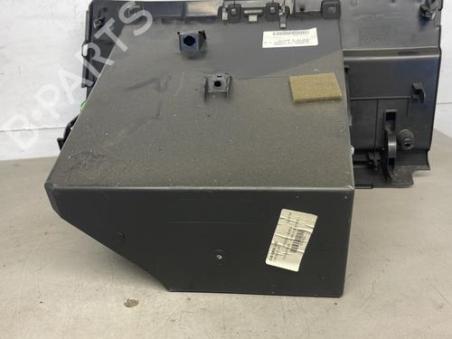 Glove box NISSAN QASHQAI / QASHQAI +2 I (J10, NJ10, JJ10E) 2.0 dCi | BP26415108C95 