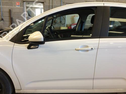 Used Left front door CITROËN C3 II (SC_) 1.4 HDi 70 (SC8HZC, SC8HR0, SC8HP4) (68 hp) 26425380