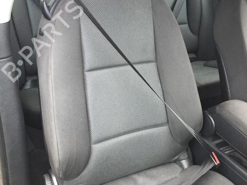Used Seat buckle AUDI A3 (8P1) 1.6 TDI (105 hp) 30464277