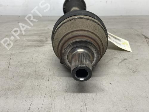 Used Right front driveshaft Right front driveshaft VW PASSAT B7 Variant (365) 1.6 TDI (105 hp) 31322535 31322535