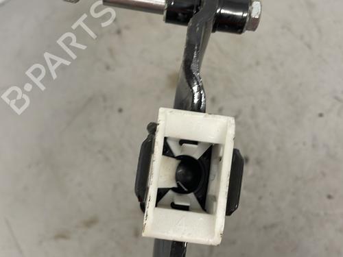 Used Break pedal Break pedal CITROËN C4 CACTUS 1.6 BlueHDi 100 (99 hp) 30083064 30083064