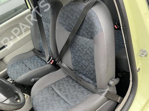 Used Seats set RENAULT TWINGO II (CN0_) 1.5 dCi (CN0E) (64 hp) 30679615