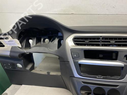 Instrumentbord CITROËN C-ELYSEE (DD_) 1.2 VTi 82 | BP31613134C46 