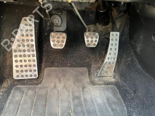 Pedal travão Pedal travão HONDA CIVIC VIII Hatchback (FN, FK) 2.2 CTDi (FK3) (140 hp) 36684202 36684202