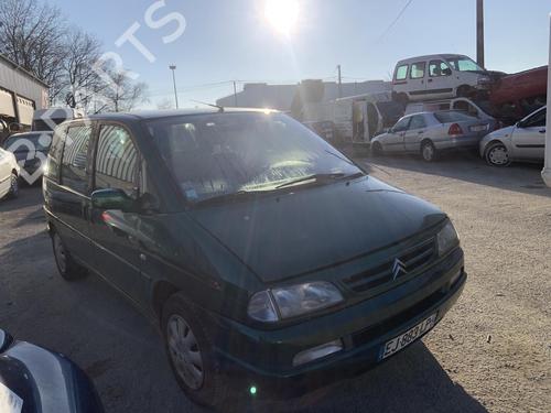 Right taillight CITROËN EVASION MPV (22, U6) 2.0 16V | BP26417165C35 