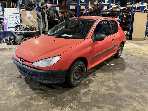 Zamek drzwi przednich prawych PEUGEOT 206 Hatchback (2A/C) 1.1 i | BP30888263C97