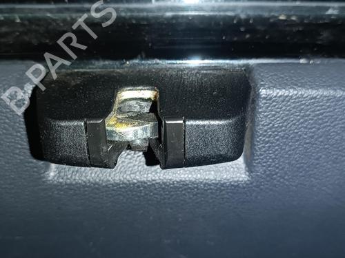 Used Tailgate lock PEUGEOT 5008 (0U_, 0E_) 2.0 HDi 150 / BlueHDi 150 (150 hp) 26427489