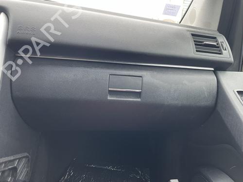Porta-luvas Porta-luvas MERCEDES-BENZ B-CLASS Sports Tourer (W245) B 180 CDI (245.207) (109 hp) 32413509 32413509