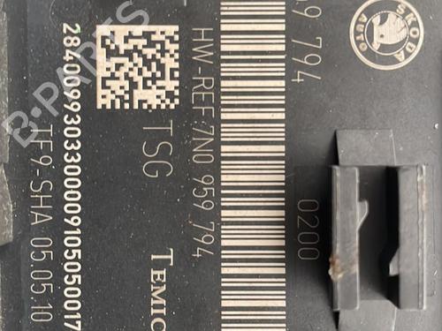 Used Control unit SKODA YETI (5L) 2.0 TDI (140 hp) 26416764