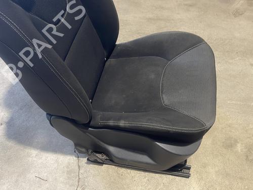 Right front seat RENAULT CLIO IV (BH_) 0.9 TCe 90 (BHNF, BHMA, BHMH, BHJK, BHJR) | BP33475547C16 - Image 8