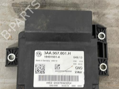 Used ECU airbags VW PASSAT B7 Variant (365) 1.6 TDI (105 hp) 31322482