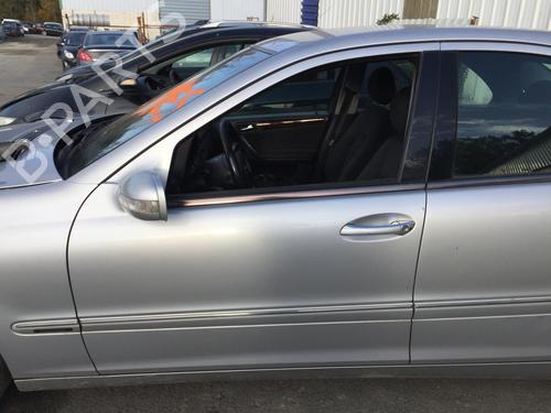 Used Hinge/Door check strap MERCEDES-BENZ C-CLASS (W203) C 220 CDI (203.006) (136 hp) 30316721