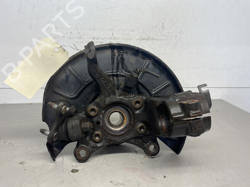 Used Left front steering knuckle Left front steering knuckle VW CADDY IV Box Body/MPV (SAA, SAH) 2.0 TDI (102 hp) 26424282 26424282