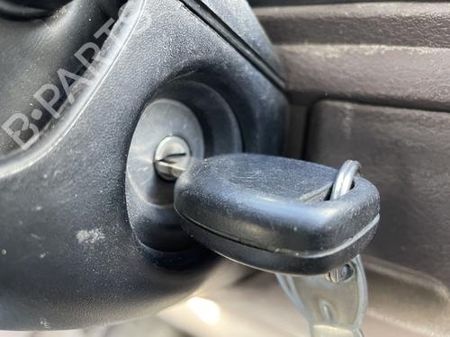 Used Ignition barrel Ignition barrel RENAULT MASTER II Van (FD) 2.5 D (FD0A, FD0E, FD2E, FD3E) (80 hp) 33180934 33180934