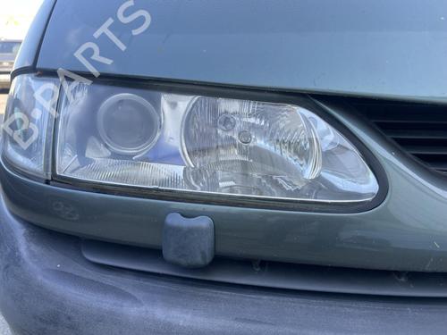 Used Right headlight RENAULT ESPACE III (JE0_) 2.2 dCi (JE0K) (130 hp) 26740869