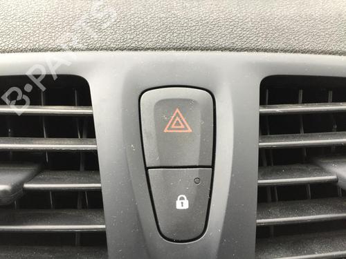 Used Warning switch RENAULT MEGANE III Hatchback (BZ0/1_, B3_) 1.2 TCe (BZ2B, BZ11) (116 hp) 30203972