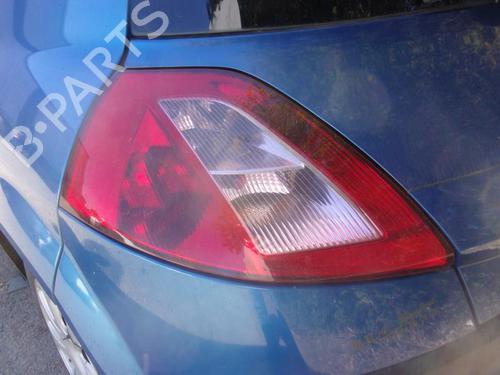 Used Left taillight RENAULT MEGANE II (BM0/1_, CM0/1_) 1.5 dCi (BM02, BM13, BM2A, CM02, CM13) (101 hp) 26417452