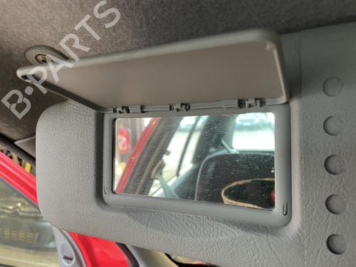 Left sun visor RENAULT CLIO II Hatchback Van (SB0/1/2_) 1.9 D (SB0R) | BP31904499I1